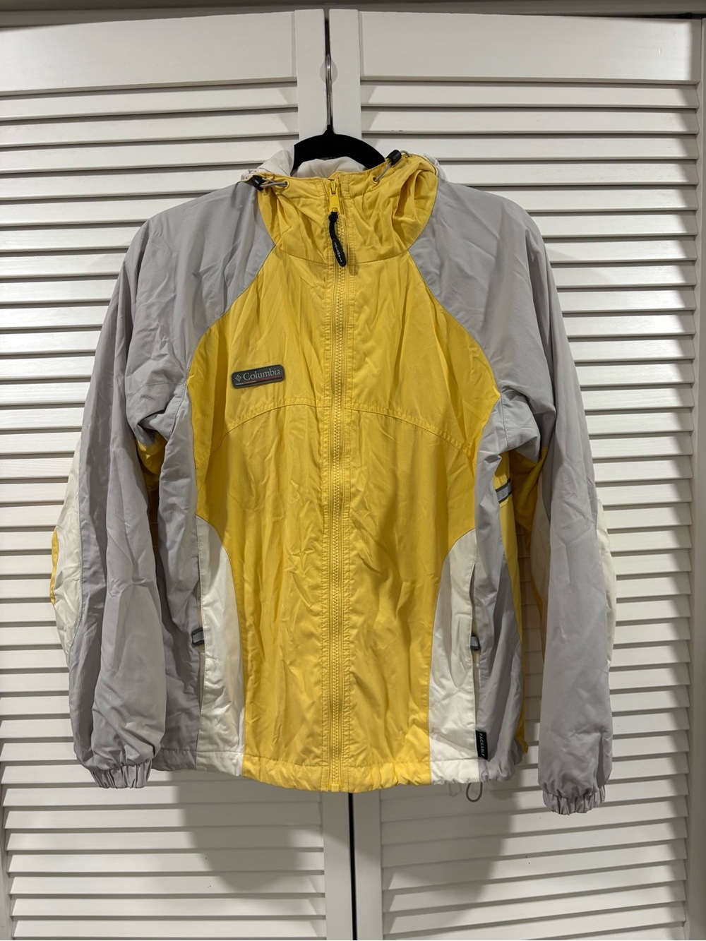 Vintage Columbia Packable Windbreaker Jacket Women’s Small Yellow Gray Hooded